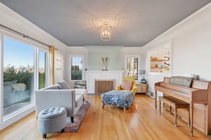 N 30th St-S2501-003.jpg