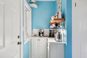 N 30th St-S2501-024.jpg