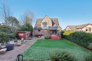 N 30th St-S2501-038.jpg