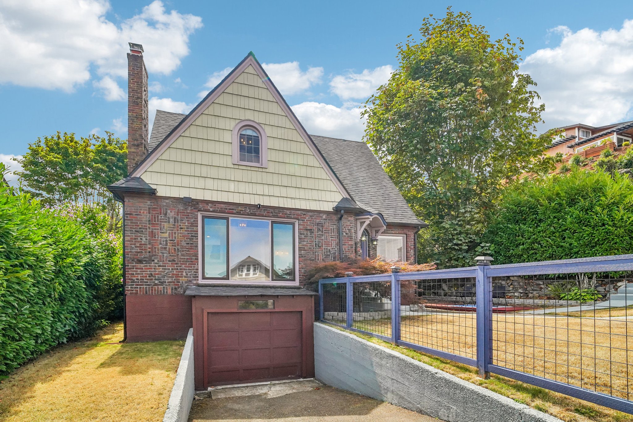 - 2624 N 30th St-S1108-004.jpg