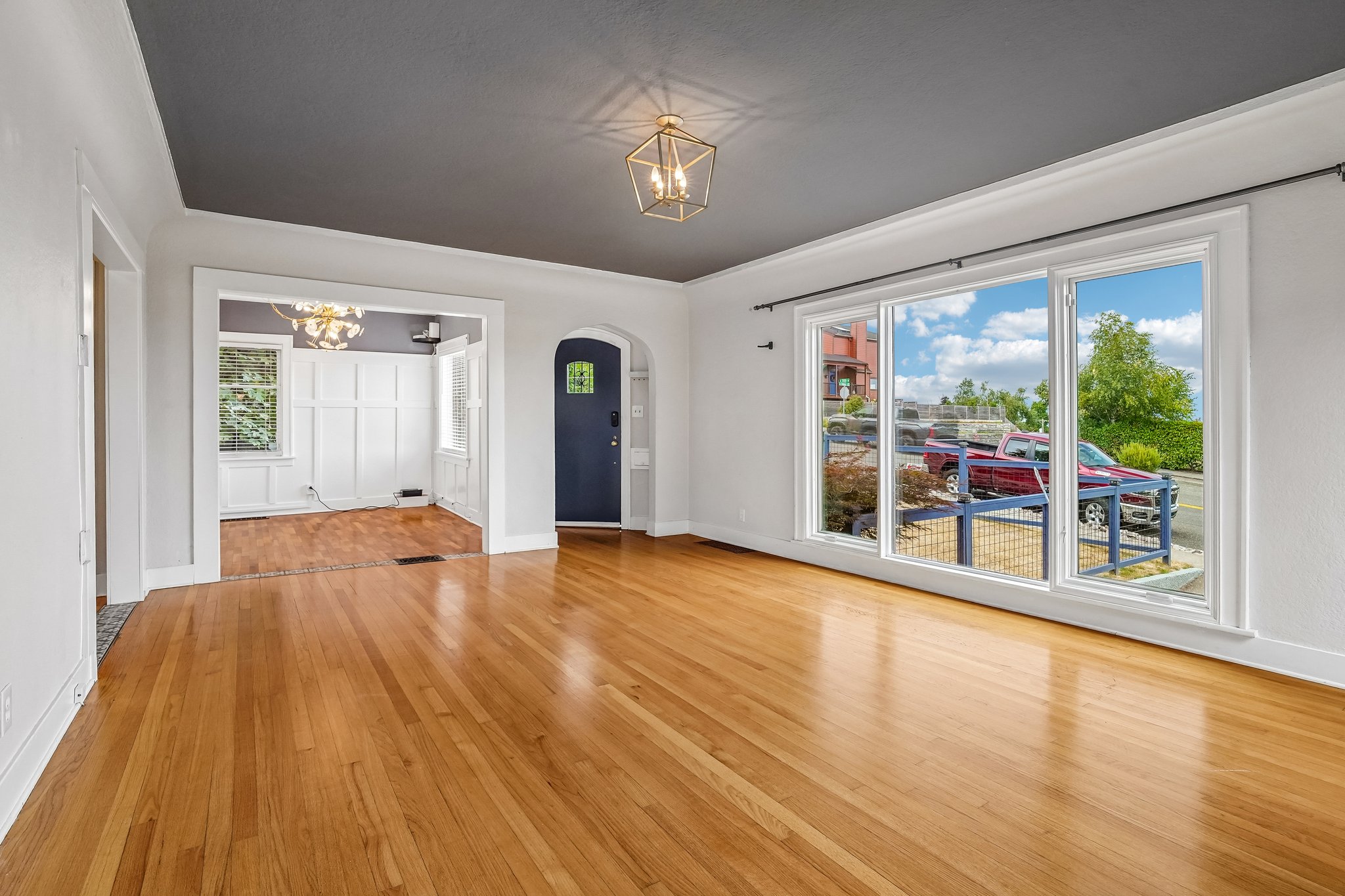 - 2624 N 30th St-S1108-008.jpg
