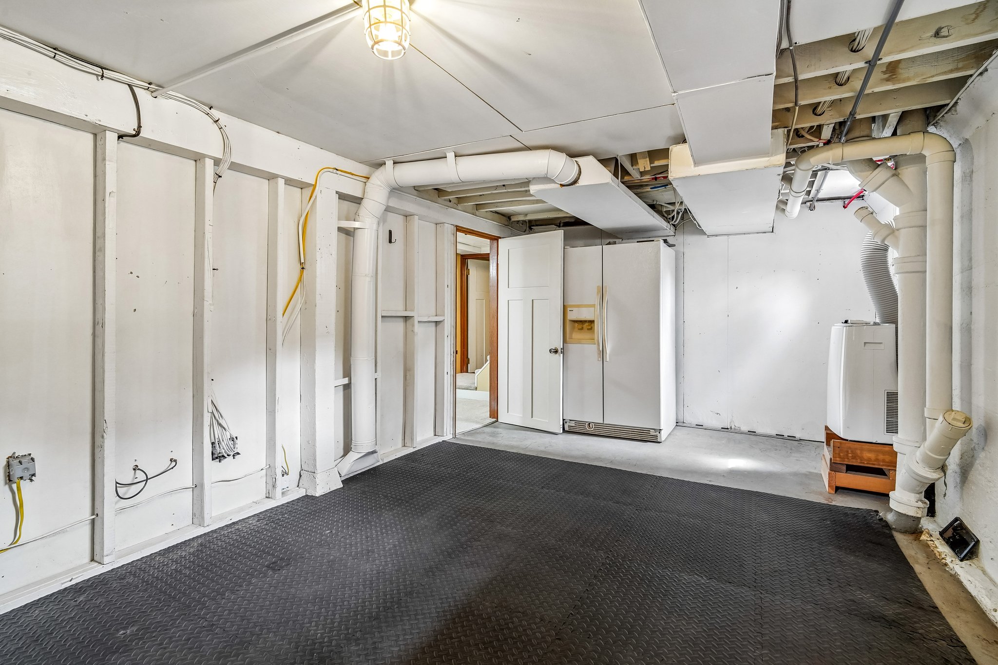 - 2624 N 30th St-S1108-042.jpg