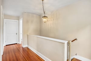 N 30th St-S0606-023.jpg