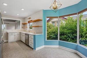 N 30th St-S1006-011.jpg