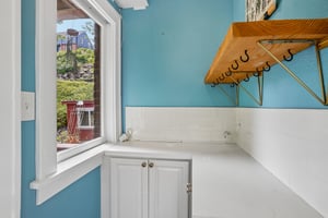 N 30th St-S1006-018.jpg