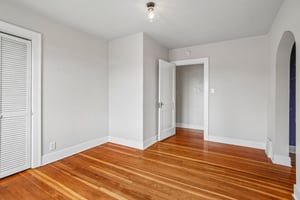 - 2624 N 30th St-S1108-025.jpg