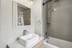 - 2624 N 30th St-S1108-034.jpg