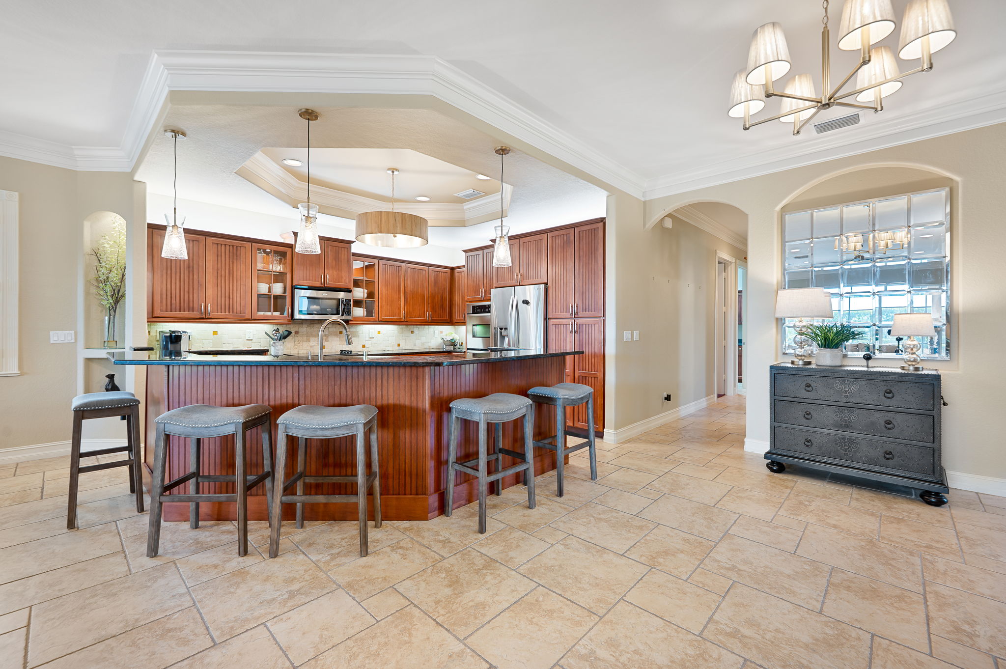 Breakfast Bar - Kitchen
