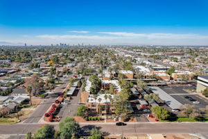 E Indian School Rd 235-022
