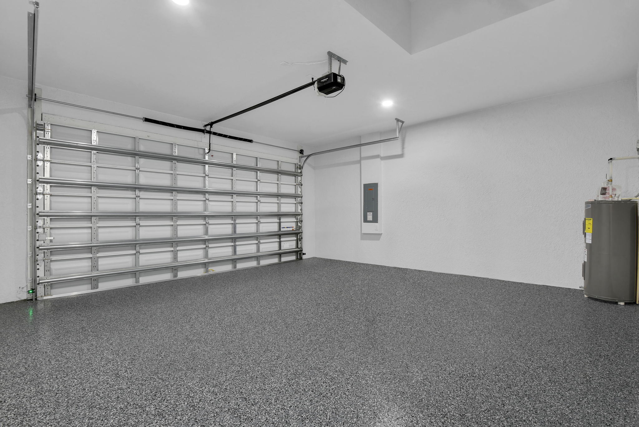 2625 2-Car Garage