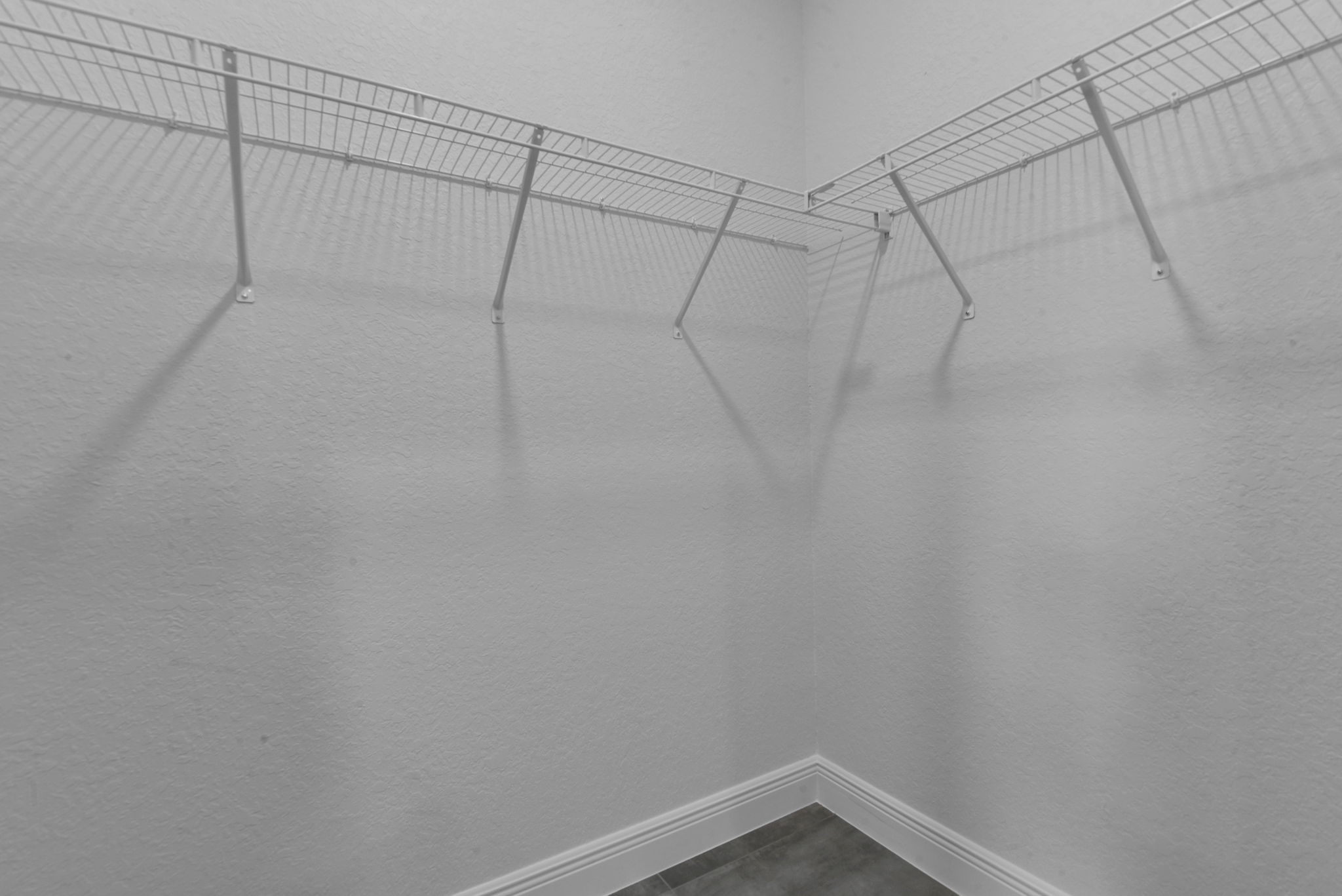 2627 Primary Walk-In Closet
