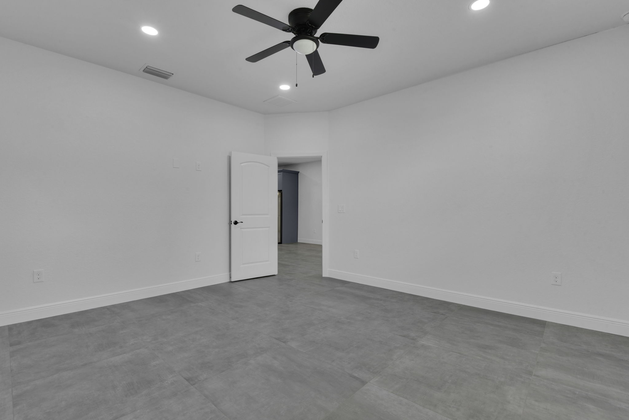 2627 Primary Bedroom