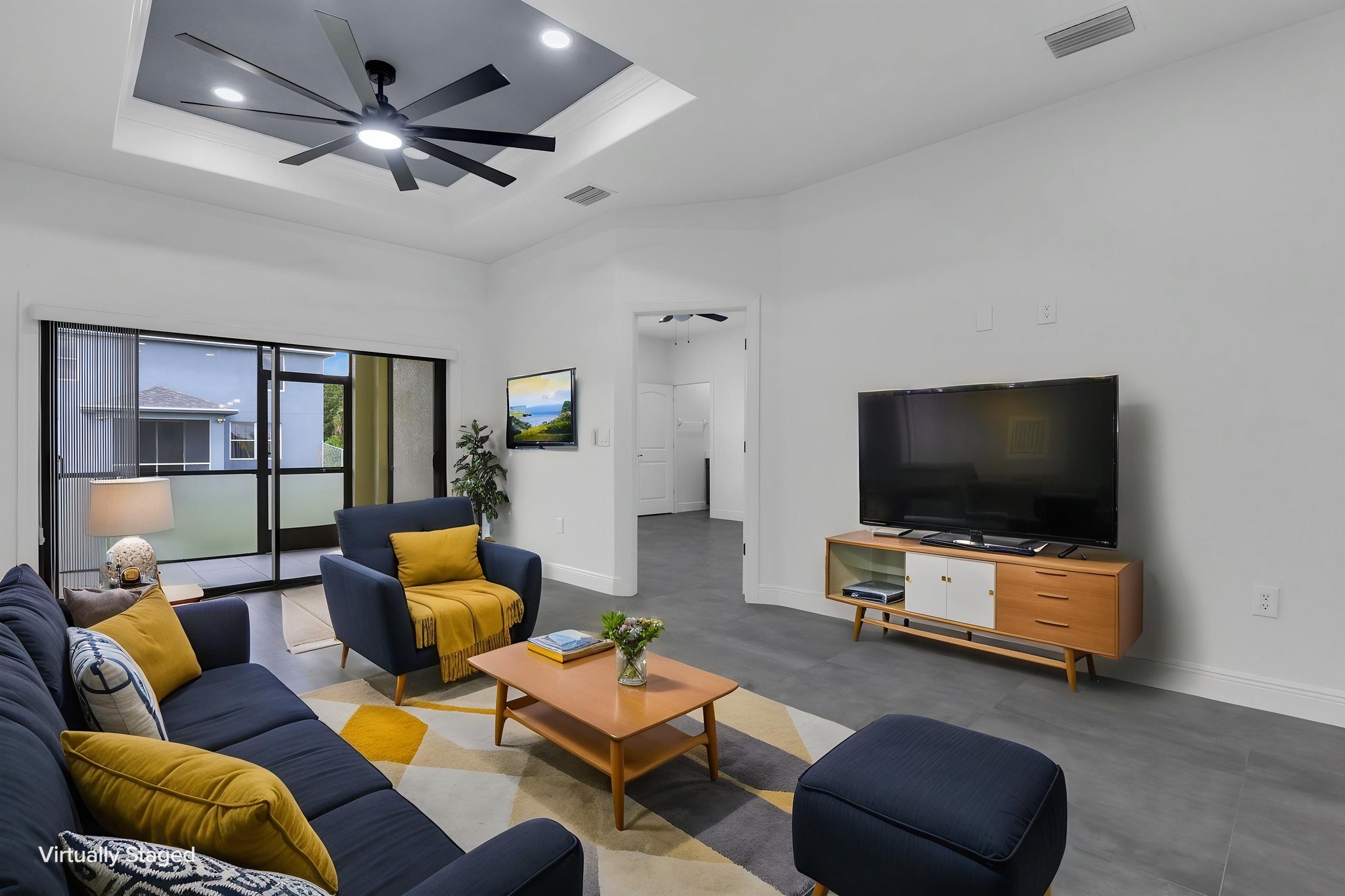 2627 Tray Ceiling In Great Room