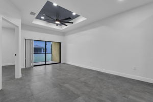 2625 Tray Ceiling In Great Room