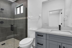 2625 Primary Full Bath