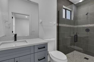 2627 Primary Full Bath