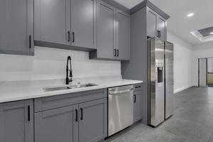 2627 High-End Cabinetry