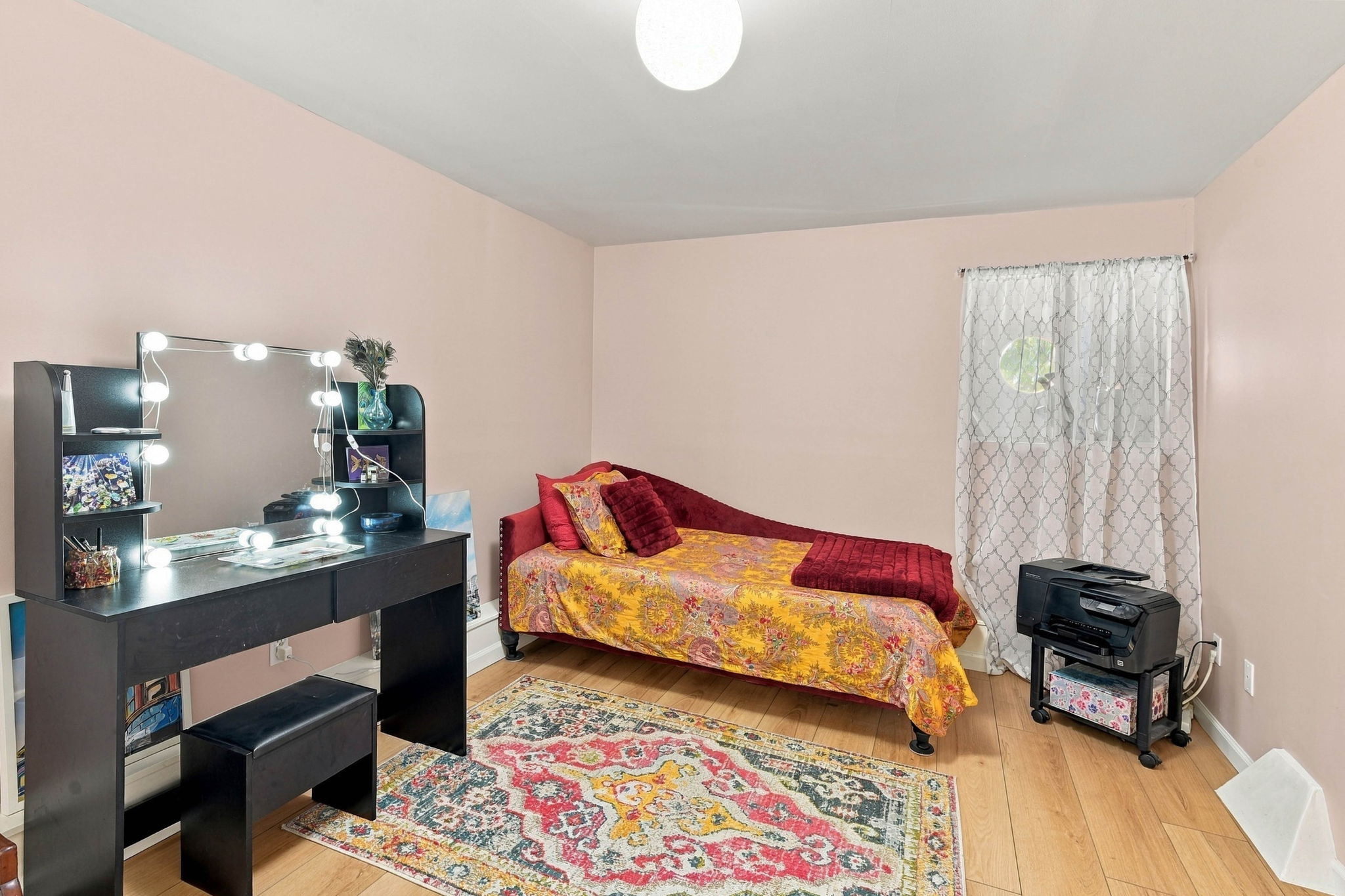 026_F8_2626 Wawona St