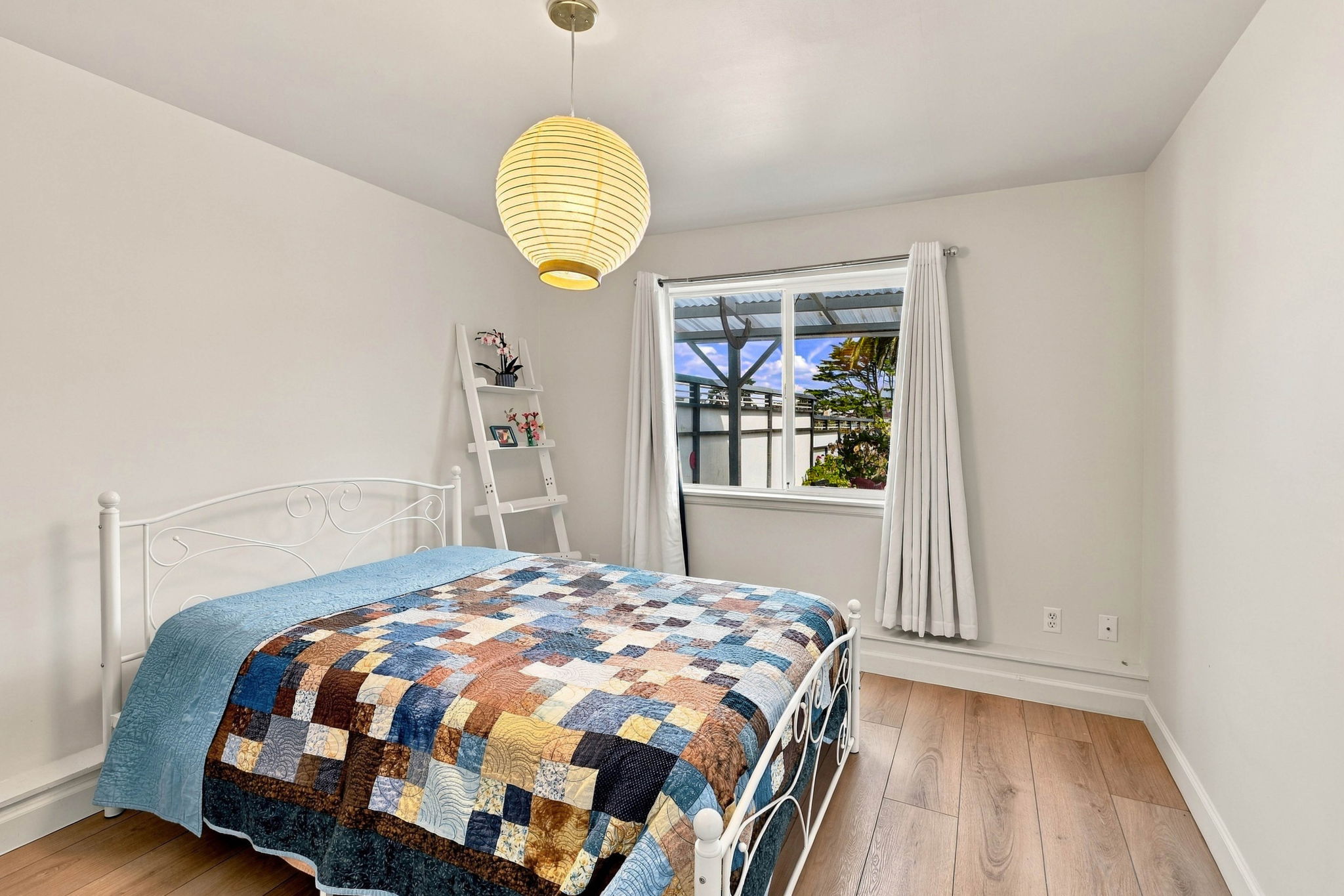 029_F8_2626 Wawona St