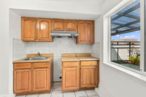016_F8_2626 Wawona St