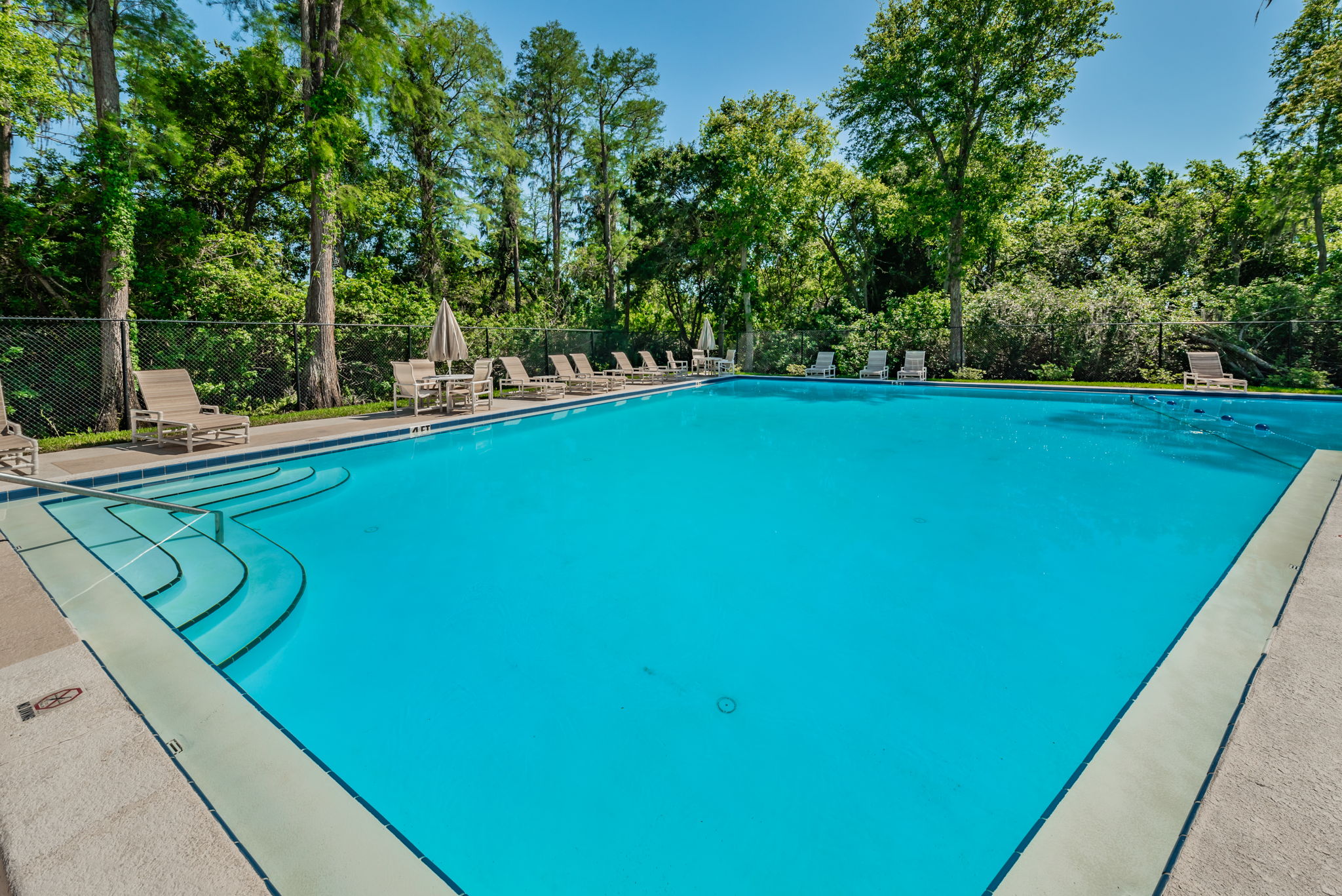 Community Pool3