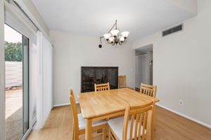 Dining Room4