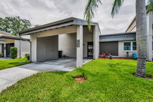 Front Exterior6