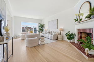 006_F8_2628 Yorba St