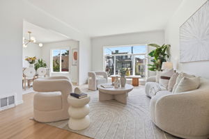 007_F8_2628 Yorba St