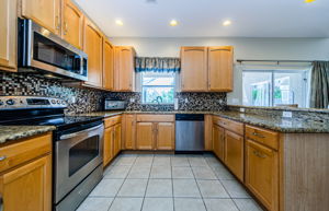 Kitchen 3-3