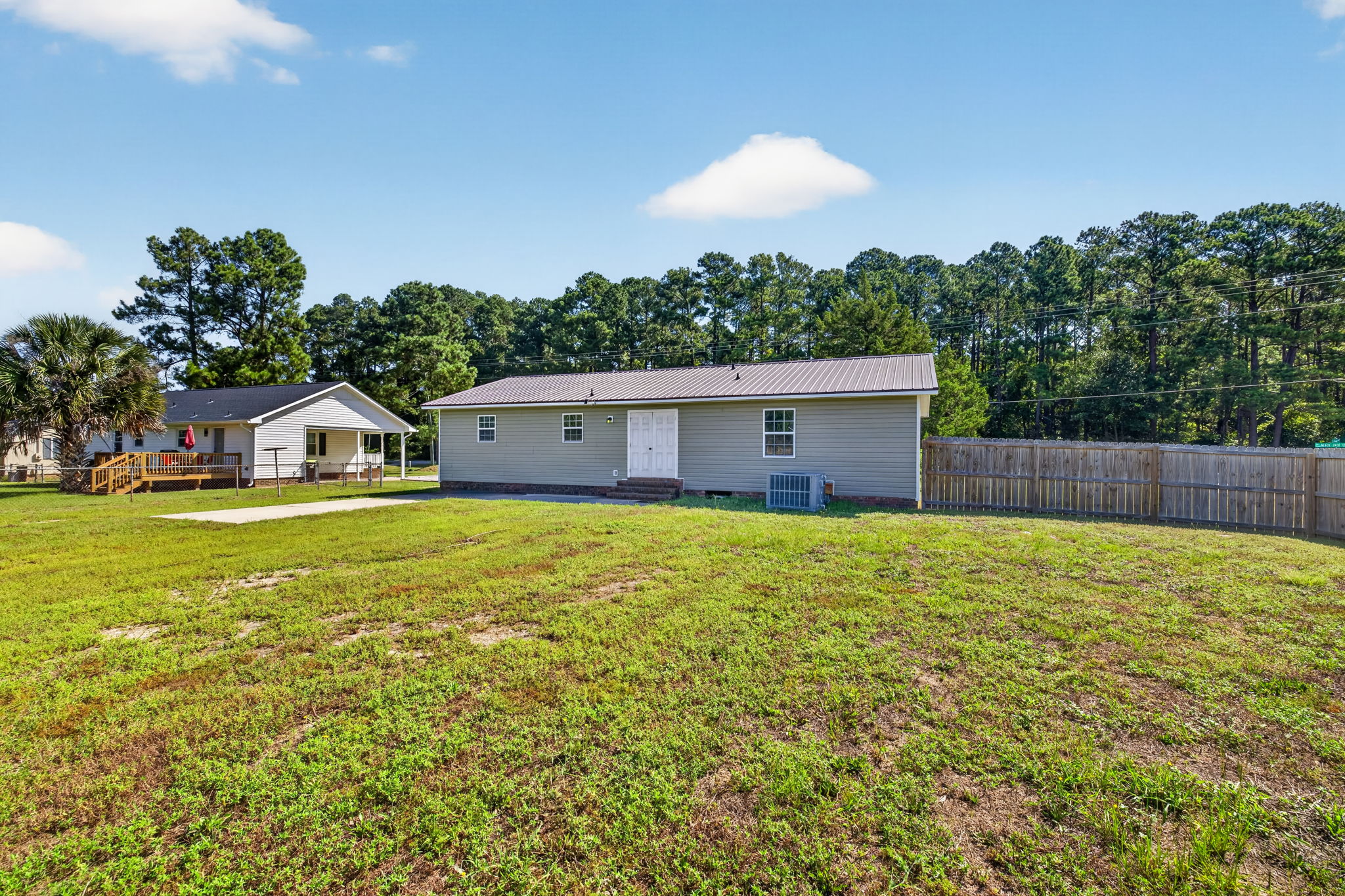  Photo 39
