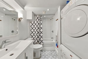  Photo 45