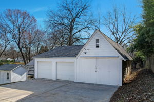Detached Garage