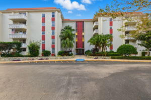 Photo 0