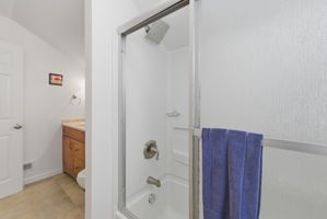  Photo 49