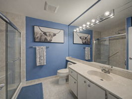  Photo 24