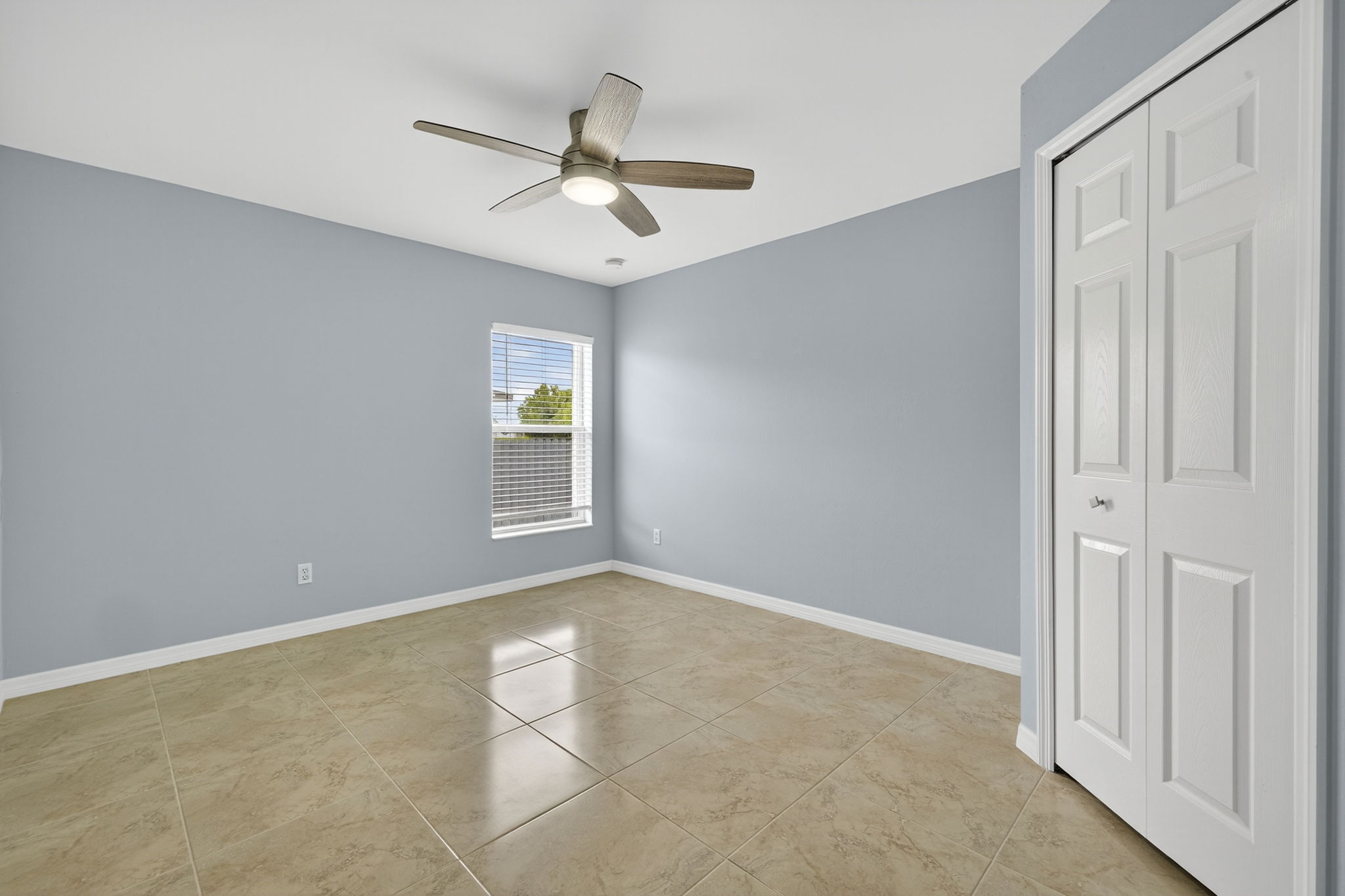 Guest Bedroom 2 - 1 of 2