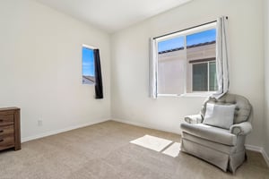 N 22nd Dr-S1109-031.jpg