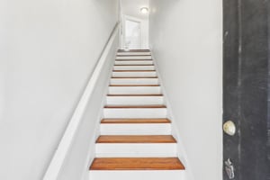 2633-2635 College St-005.jpg