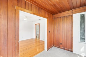 2633-2635 College St-026.jpg