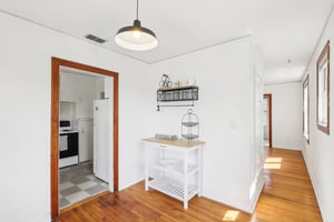 2633-2635 College St-028.jpg