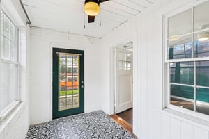 2633-2635 College St-036.jpg