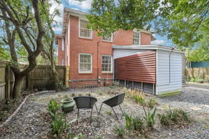 2633-2635 College St-041.jpg