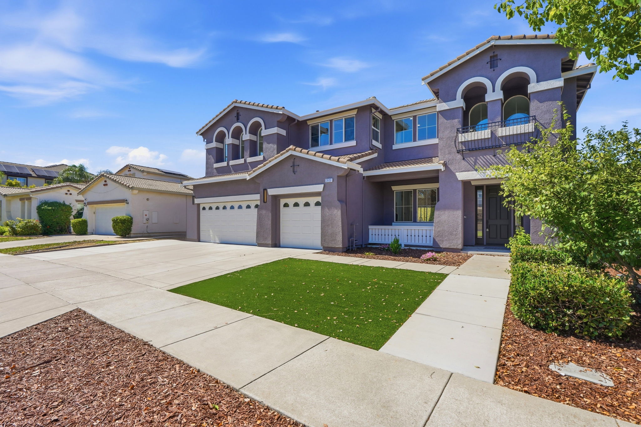 002_F8_2633 Spyglass Dr