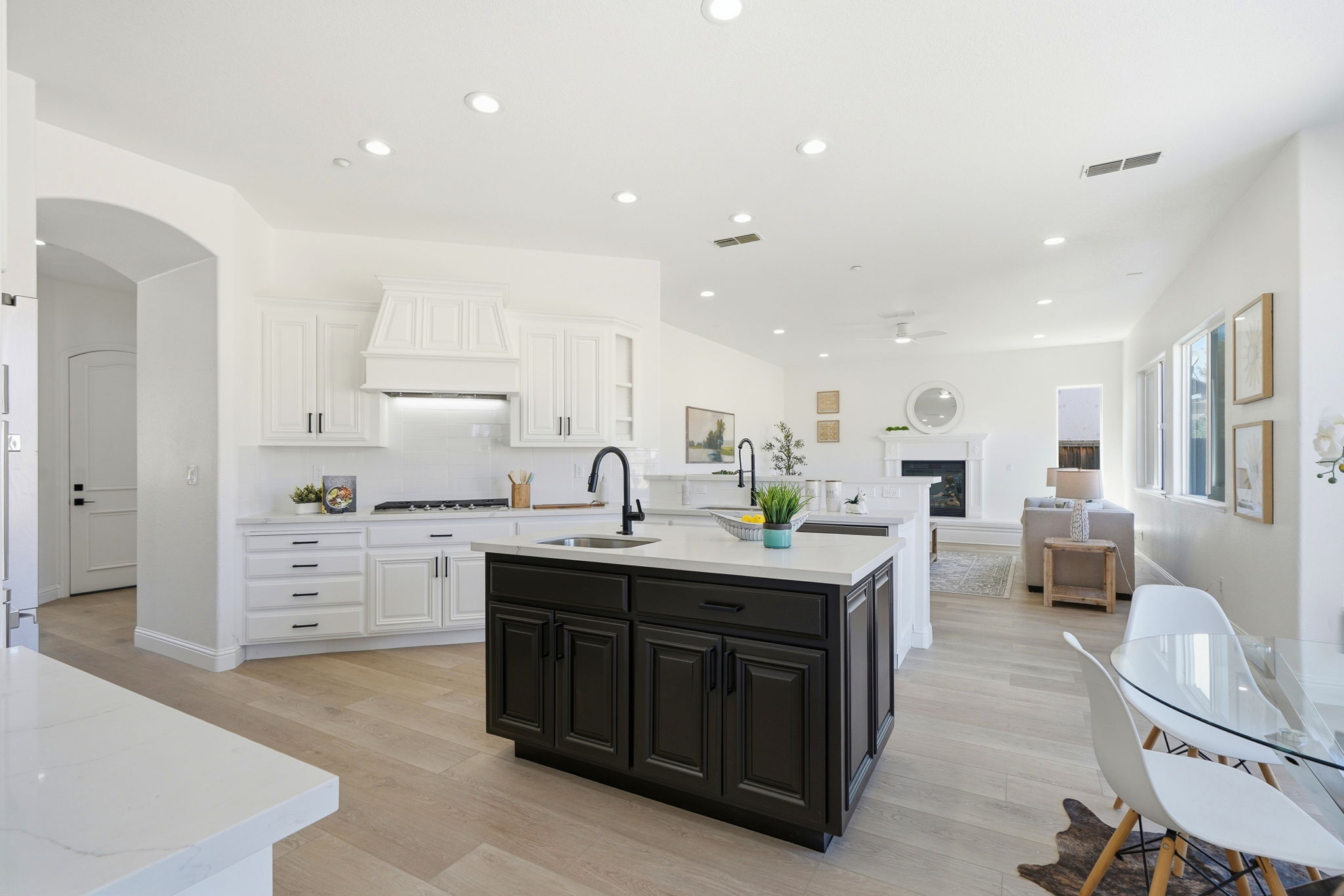 015_F8_2633 Spyglass Dr