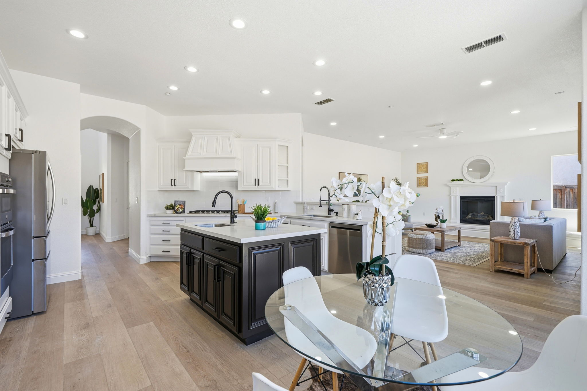 018_F8_2633 Spyglass Dr
