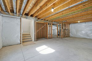  Photo 33
