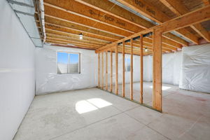  Photo 39
