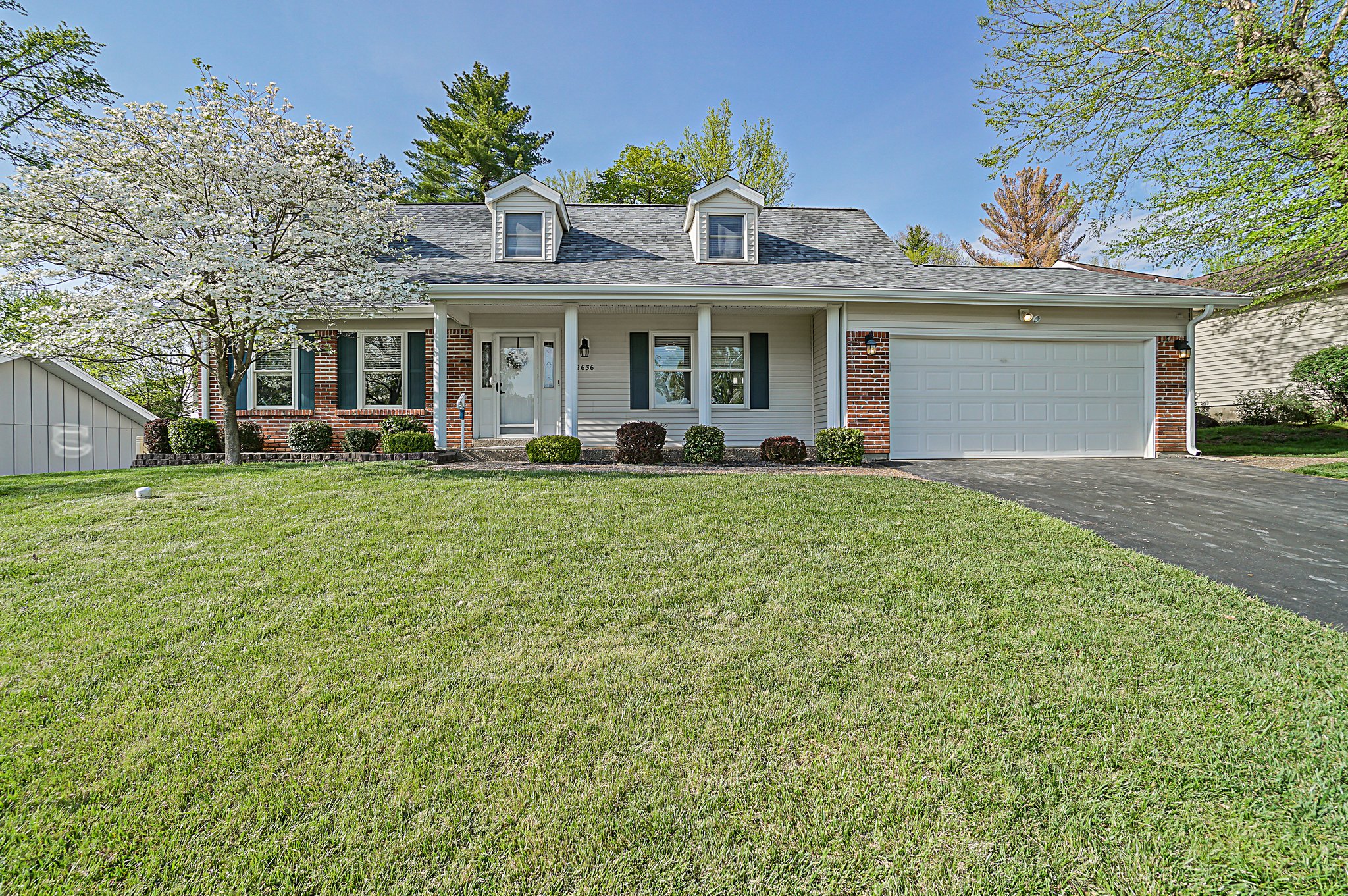 2636 Heritage Landing, Saint Charles, MO 63303 PixVid