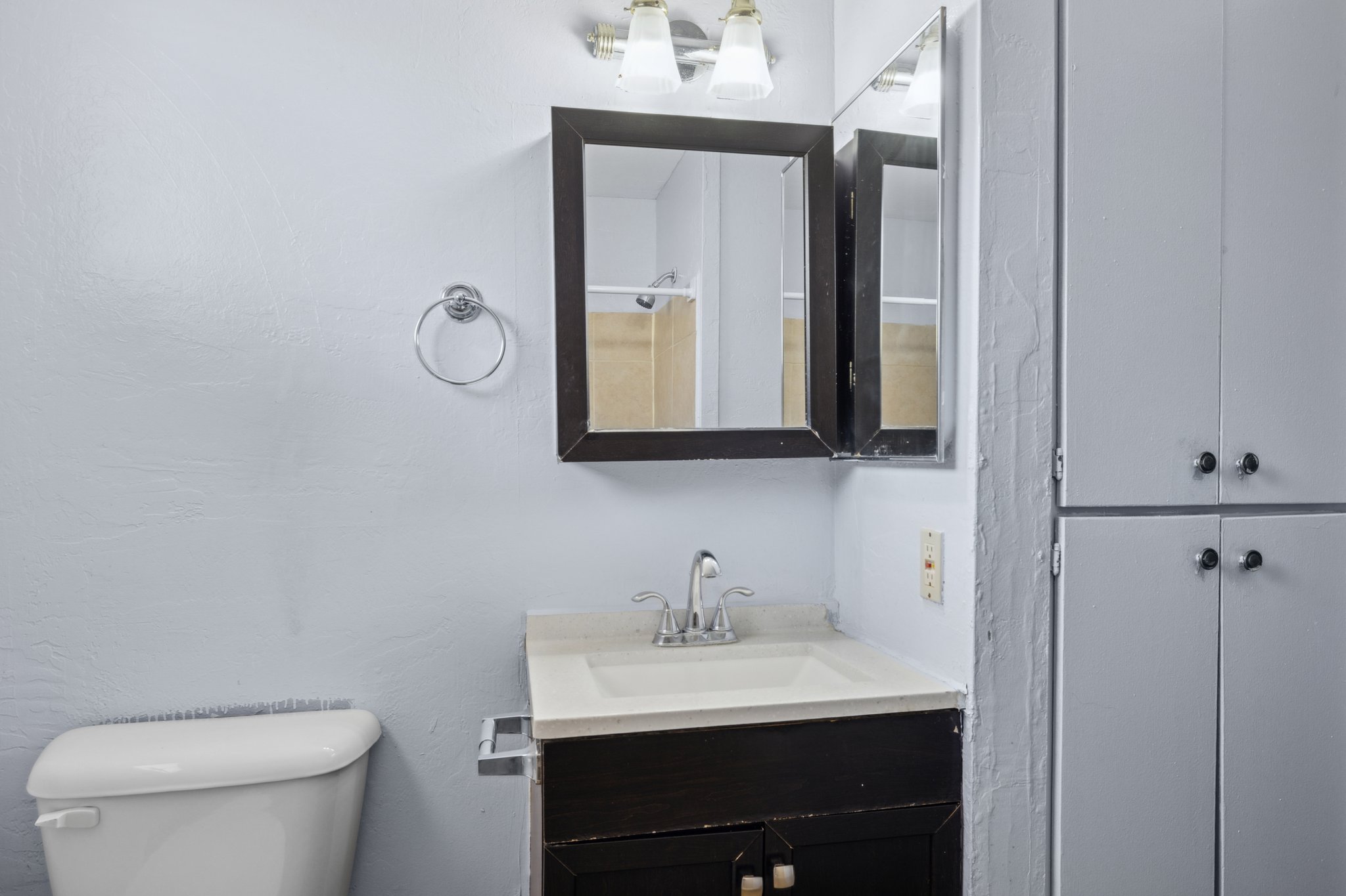 2636 N Dayton St - 027.JPG